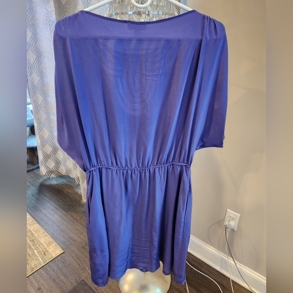 Bebe silk dress Medium - Picture 6 of 10